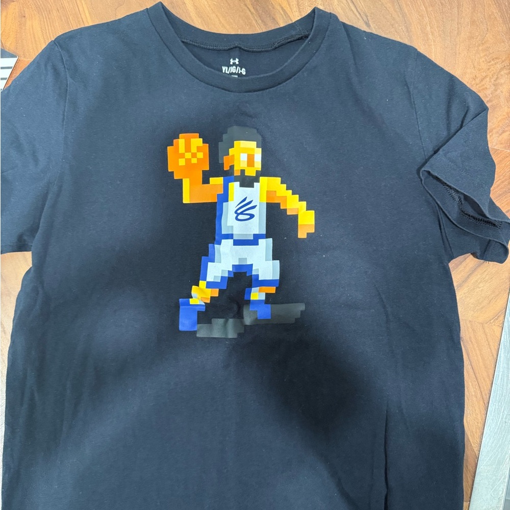 Under Armour, Steph Curry T-Shirt with Pixel Art